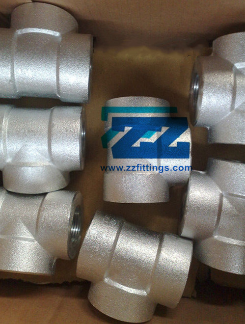 Package of ASTM A182 F91 Threaded Tee